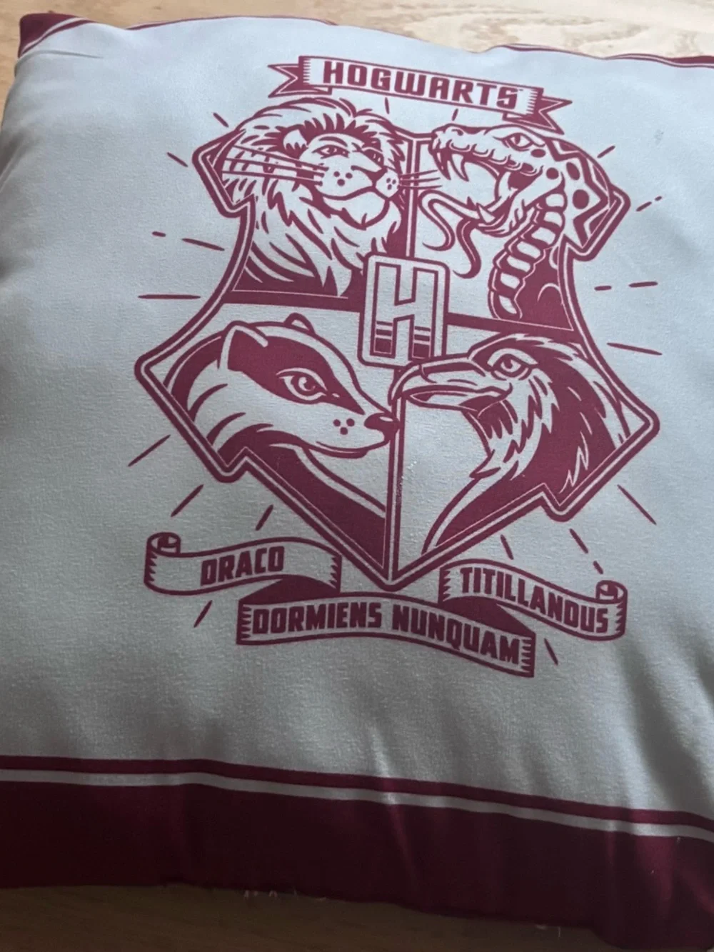 2-1 reversible pattern Hogwarts Crest Decorative Pillow in burgundy and gray